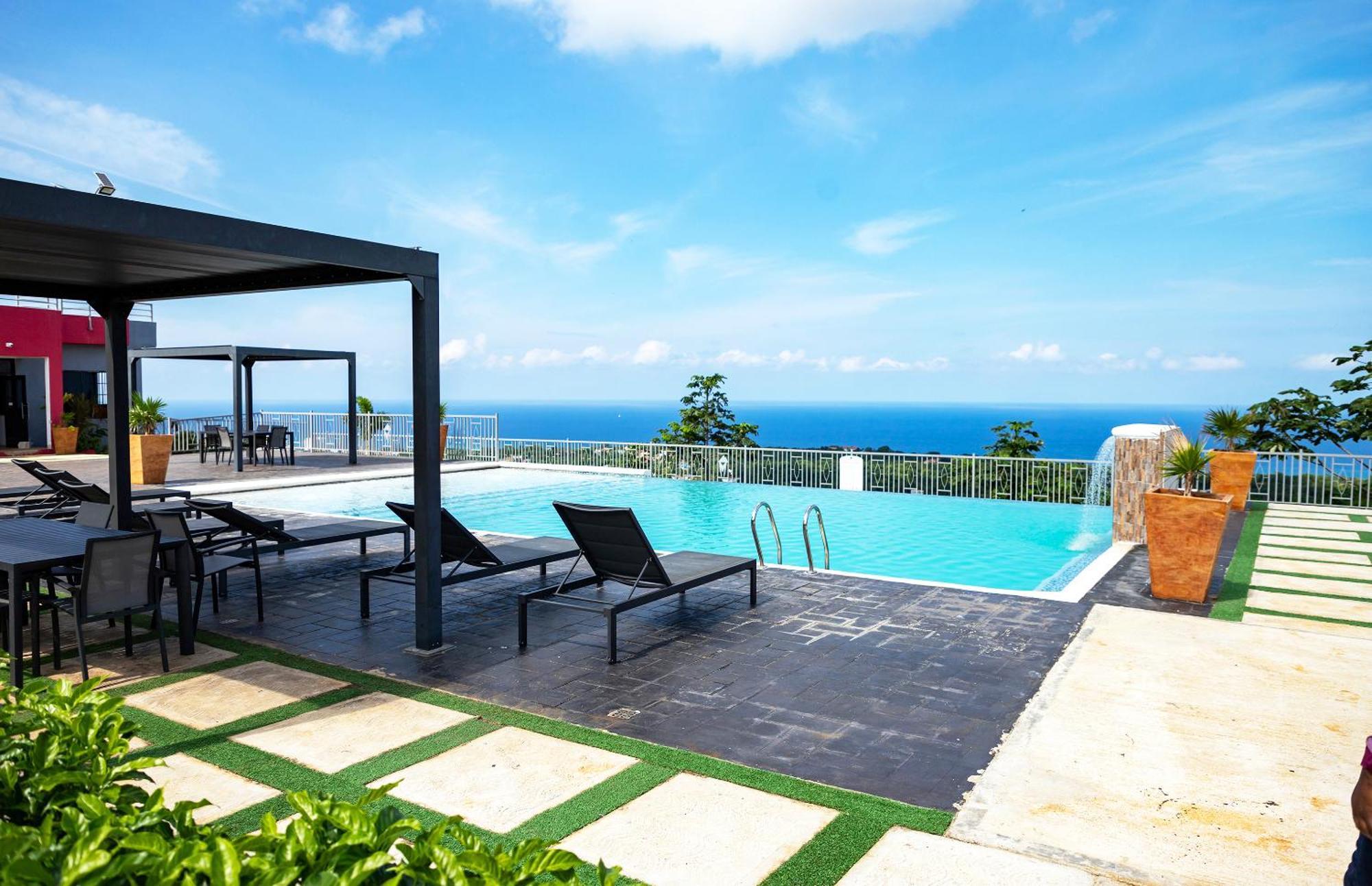 Ms. T'S Paradise @ Pyramid Point Ocho Rios Exterior foto